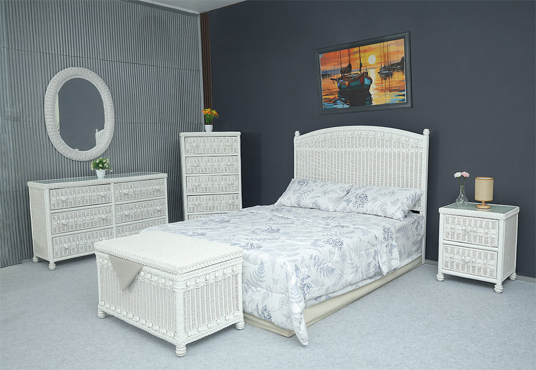 White Victorian Wicker Bedroom Collection