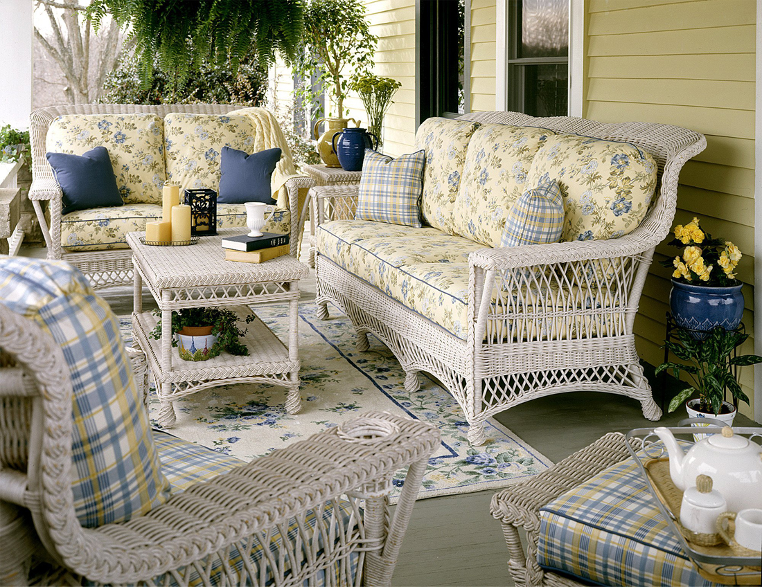 Wicker Dining Set White Capri