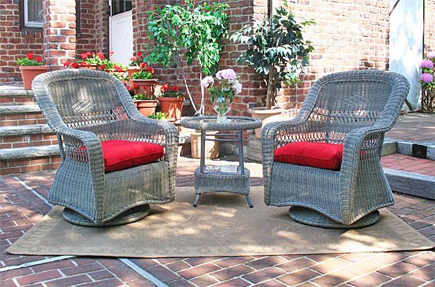 Bel Aire Resin Wicker Swivel Glider Chat Set (Round Table) 5 Colors