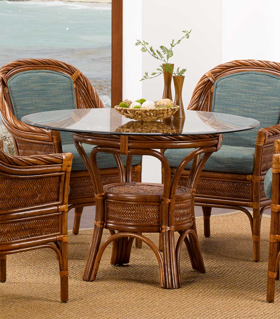 South Shore Rattan Round Dining Tables