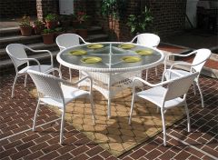 Resin Wicker Dining Set 60" Round