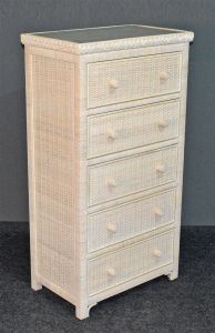 Wicker Dresser Augusta 5 Drawer w/Inset Glass Top White Wash