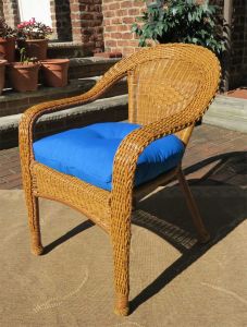 Resin Wicker Dining Chair With Cushion Golden Honey