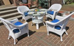 Wicker Dining Set White Vineyard Style 48" Round