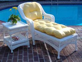 white wicker resin chaise lounge