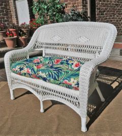 Belair Resin Wicker Loveseat 