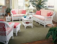 6 Piece Columbia Wicker Sofa,,Love Seat, Chair & Ottoman Set