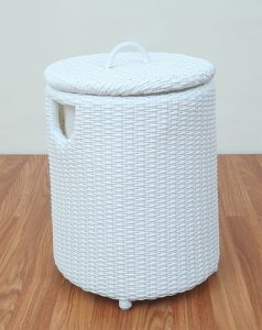 Wicker Hampers, Medium Round Rattan Frame & Synthetic Wicker (Removable Lid) White