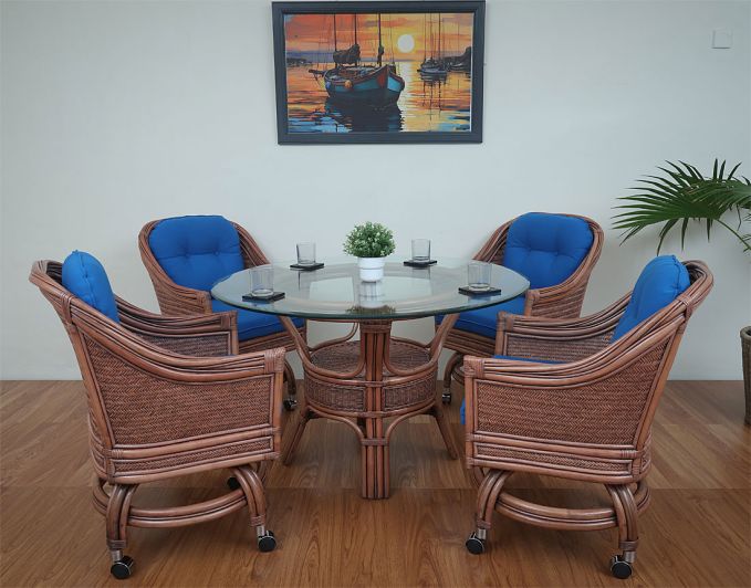 WITH MARINE BLUE CUSHIONS WITH MARINE BLUE CUSHIONS