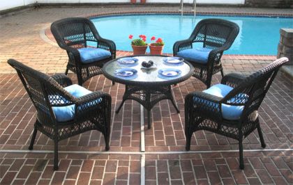 Belaire Resin Wicker Conversation Set (1) 24&quot; High Table (4) Chairs