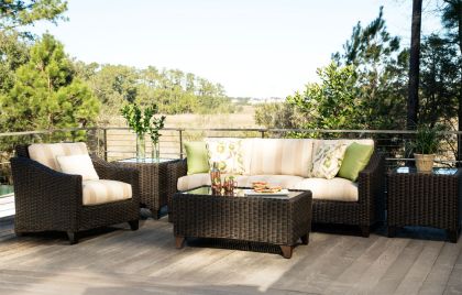Lane Venture Requisite Resin (6) Piece Furniture Set