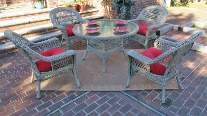 Madrid Resin Wicker Dining Set 48&quot; Round (Click Here to see all (2) Wicker Colors)