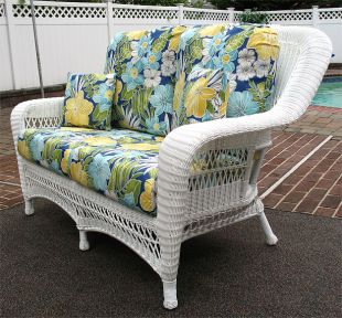 Palm Springs Resin Wicker Love Seat 