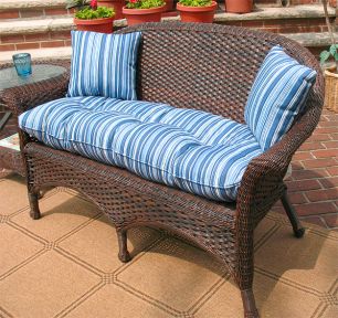 Veranda Resin Wicker Loveseat With Seat Cushion