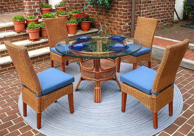 Round wicker dining discount set