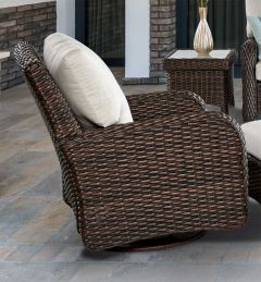 St Croix All Weather Outdoor Resin Wicker Swivel Glider Chair