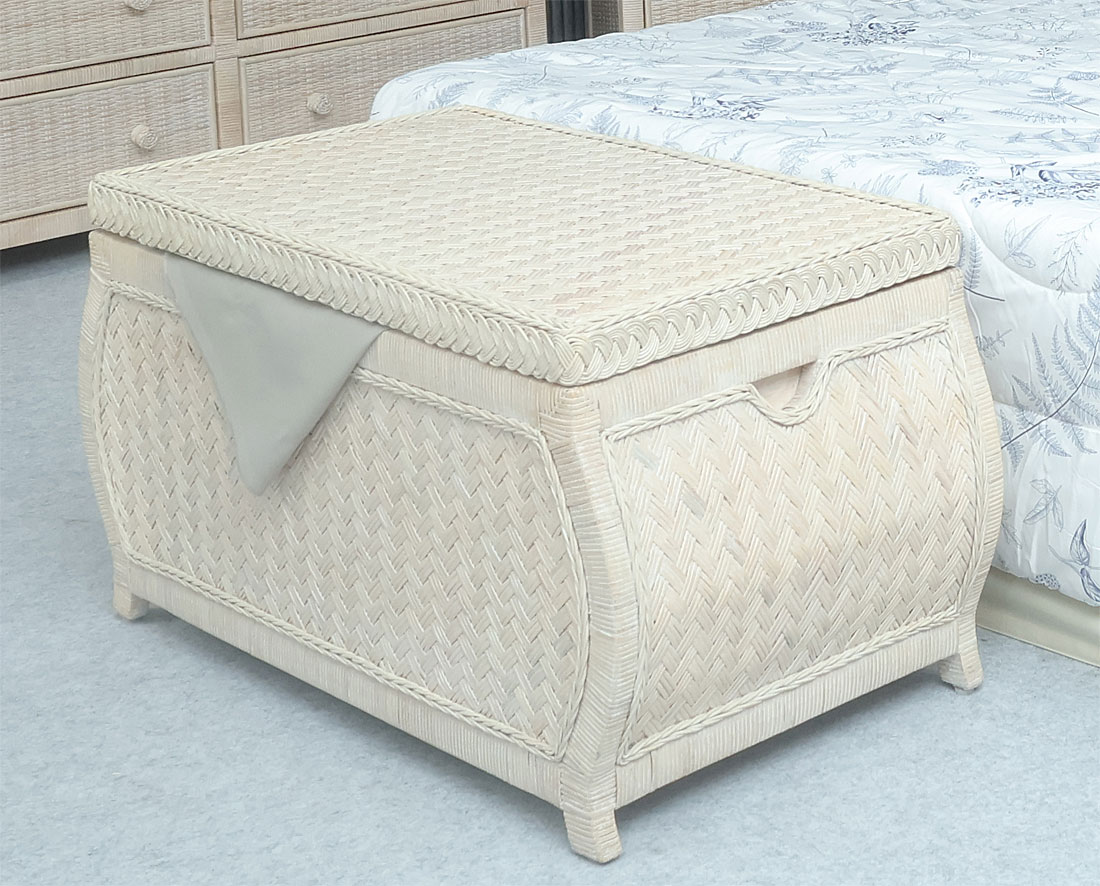 Wicker Storage Trunk Bombay White Wash Woodlined