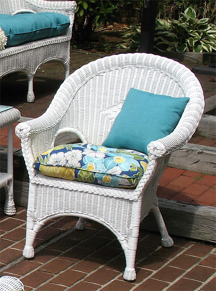 Natural Wicker Chair, Diamond Style with Seat Cushion